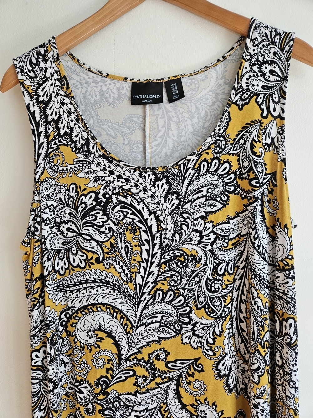 Cynthia Rowley Women's Yellow Paisley Scoop Neck Tank